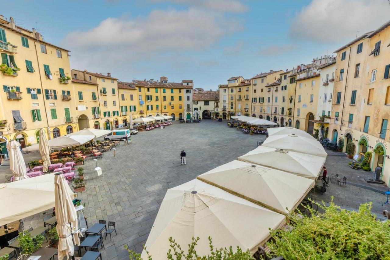 Casa Colosseum, A Million Dollar's View: The Colosseum. Luxury 1 Bedroom 1 Bathroom *